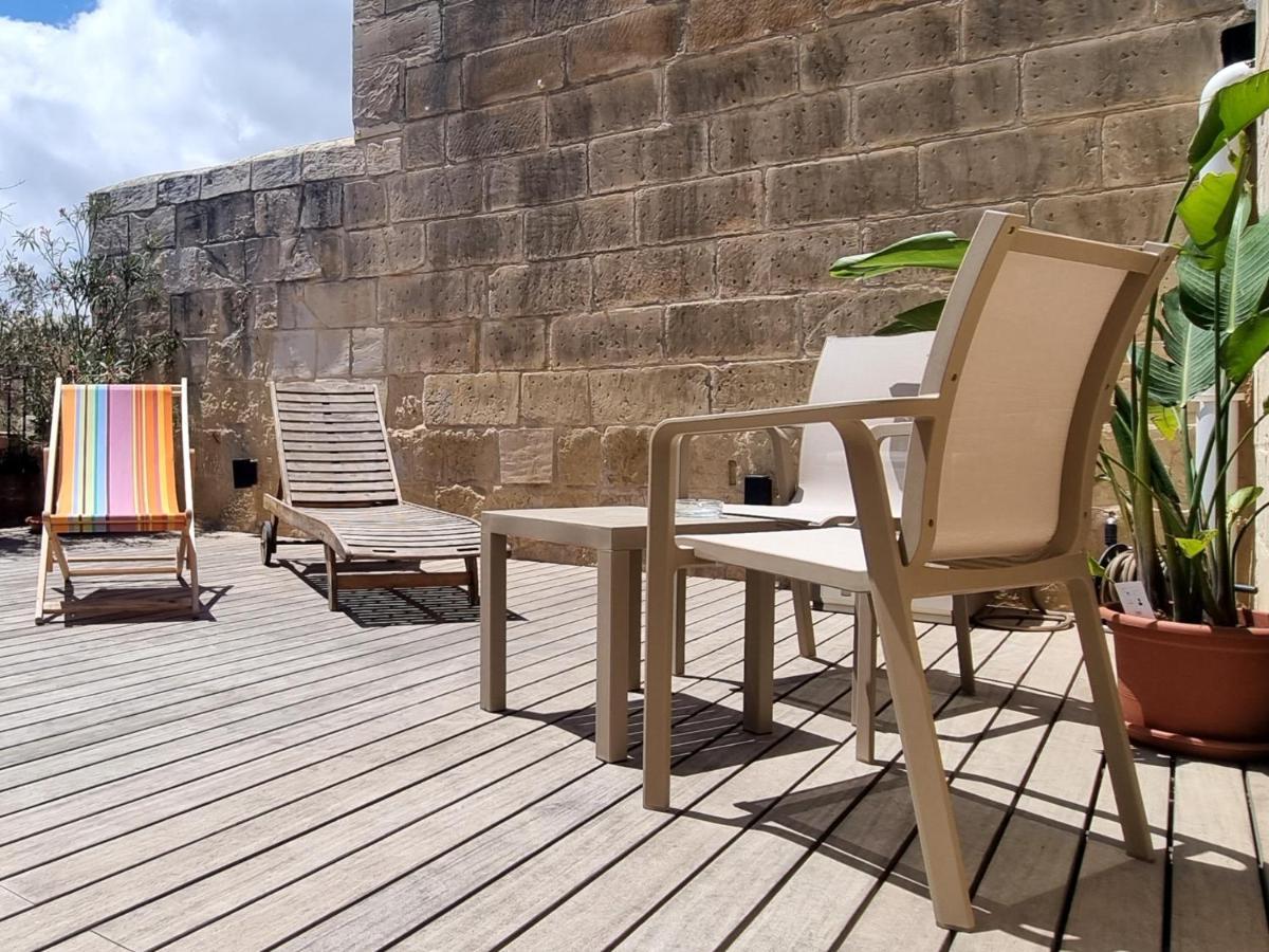 Vallettacharme - 2 Bedrooms Flat In The Heart Of The City エクステリア 写真